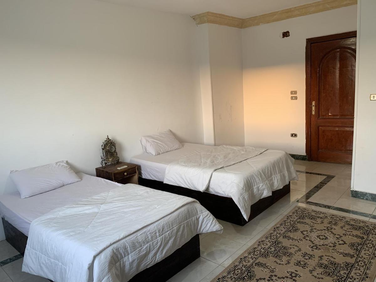 King Khufu Pyramids View Hotel Kafret el-Gabal Екстериор снимка
