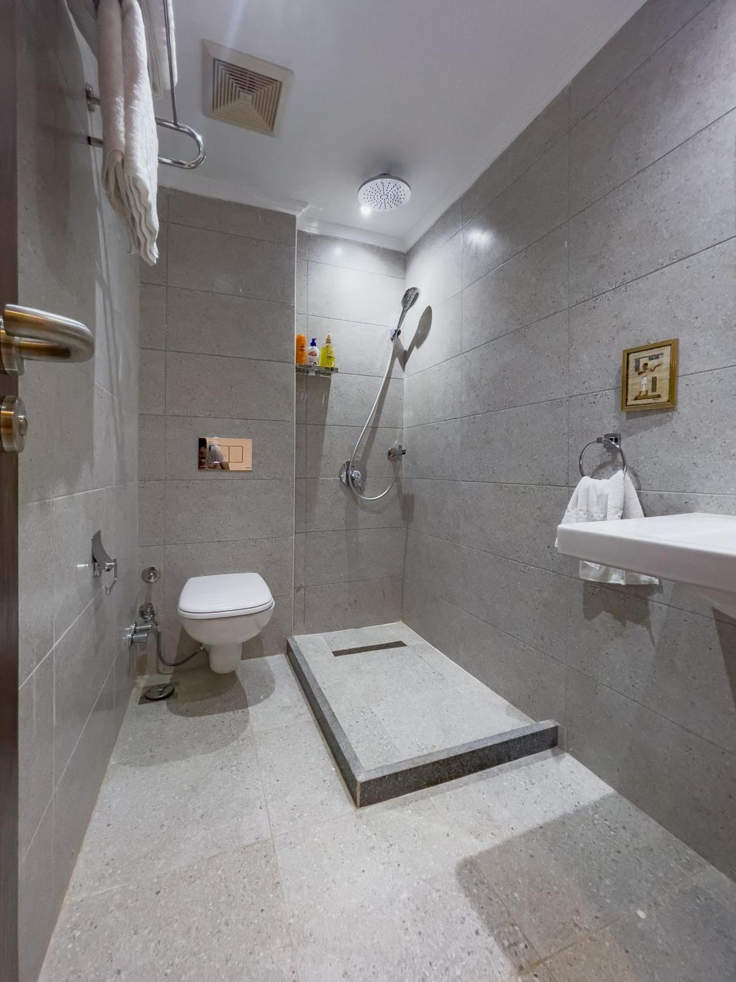 King Khufu Pyramids View Hotel Kafret el-Gabal Стая снимка