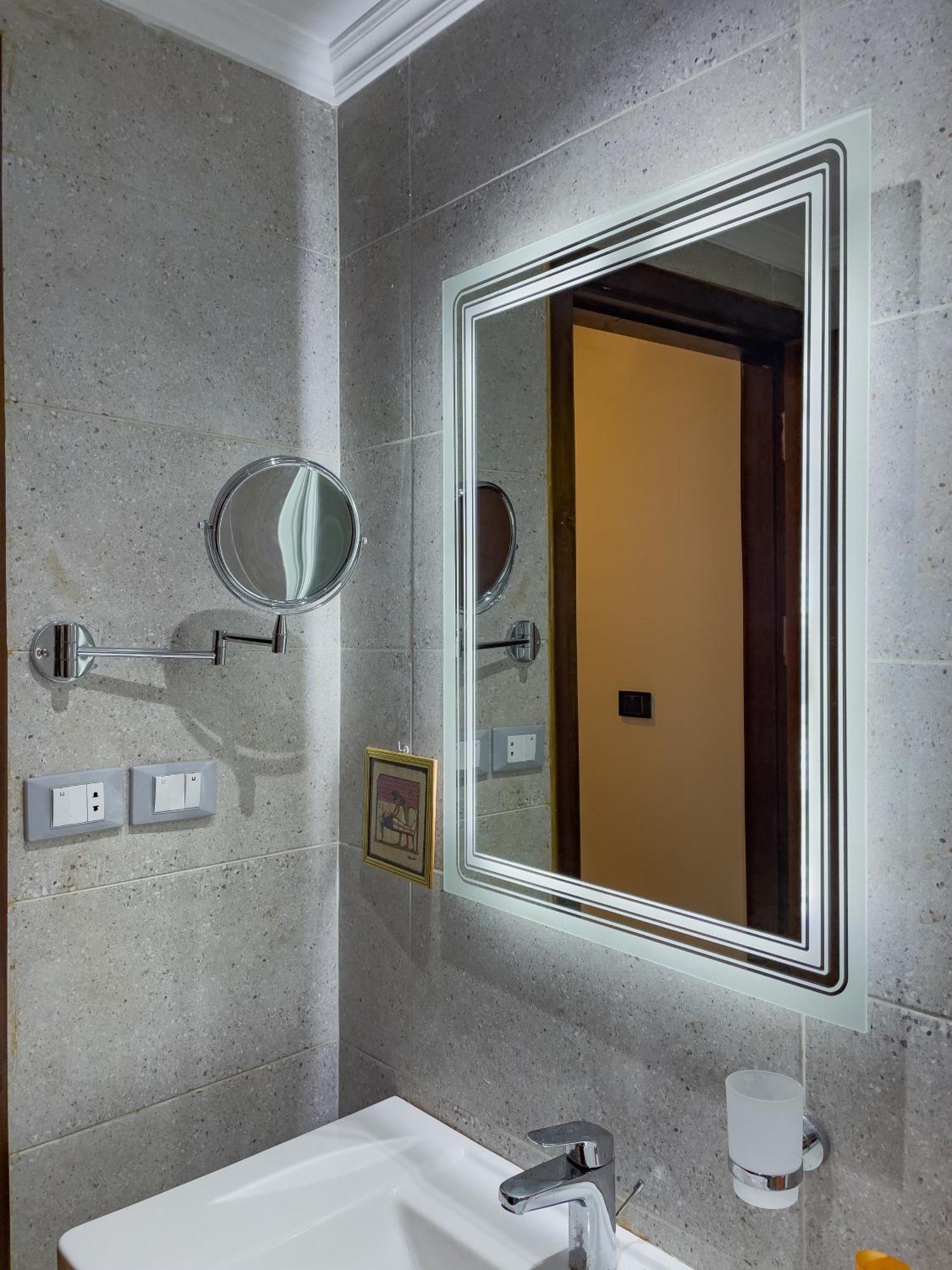 King Khufu Pyramids View Hotel Kafret el-Gabal Стая снимка